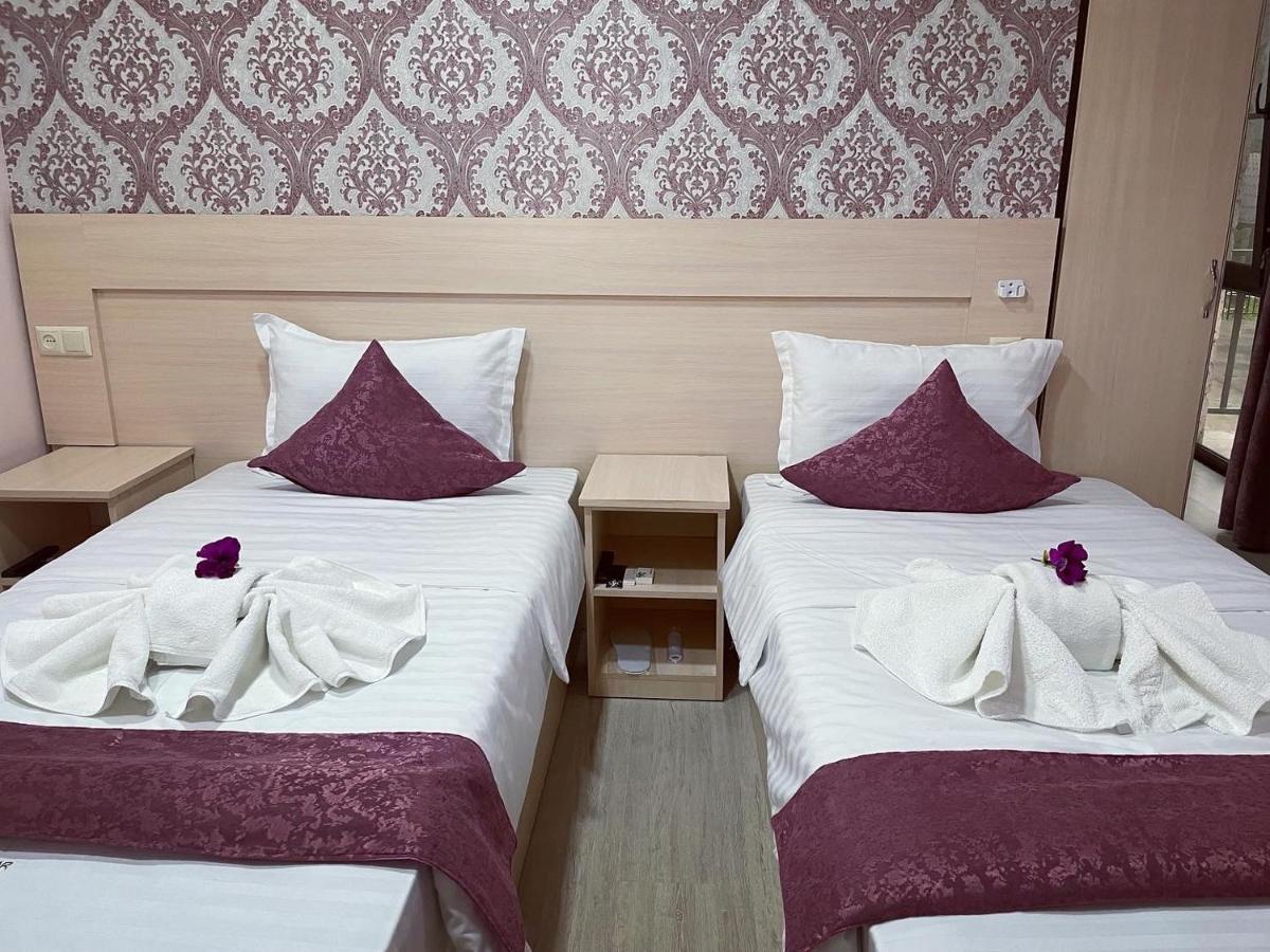 Kamar Hotel Ijevan Dış mekan fotoğraf