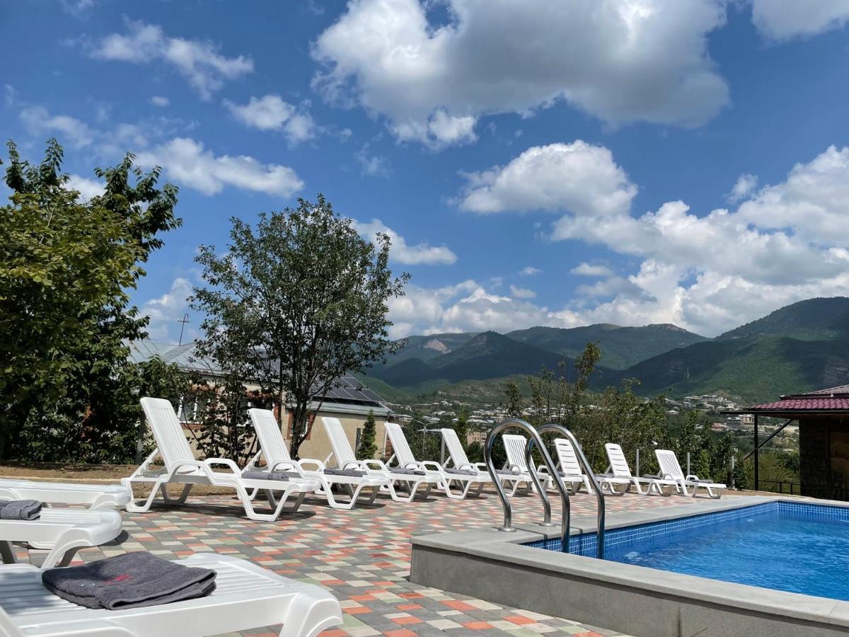Kamar Hotel Ijevan Dış mekan fotoğraf
