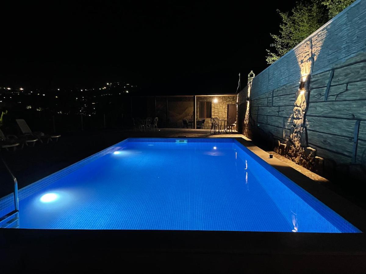 Kamar Hotel Ijevan Dış mekan fotoğraf