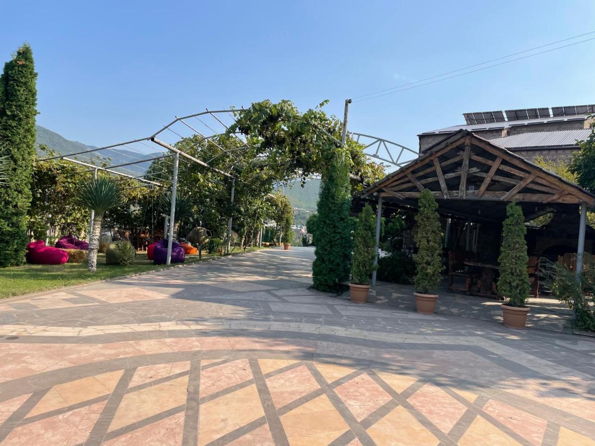 Kamar Hotel Ijevan Dış mekan fotoğraf
