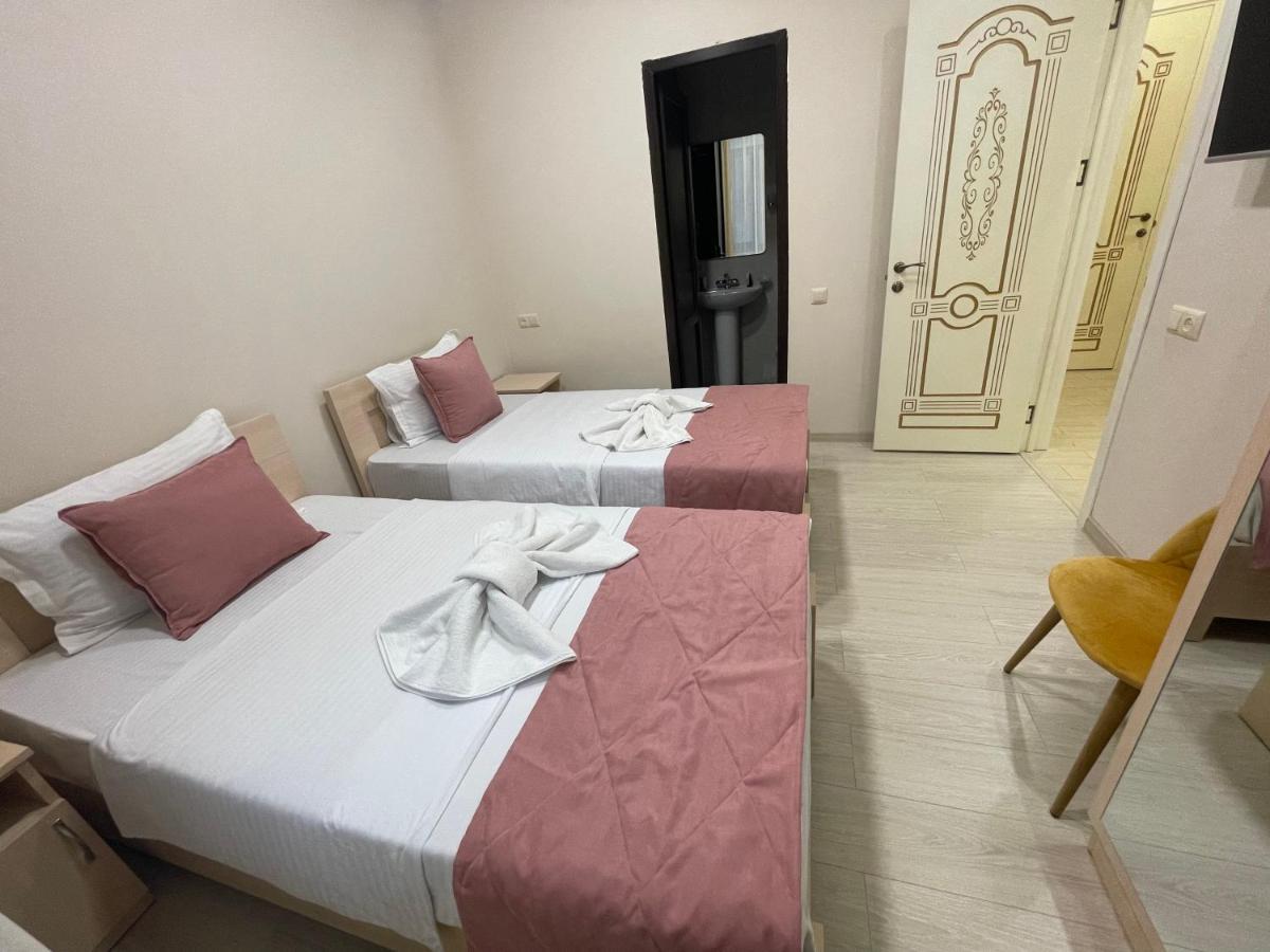 Kamar Hotel Ijevan Dış mekan fotoğraf